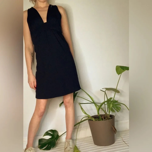 Susana Monaco V Neck Mini Dress - Picture 1 of 8